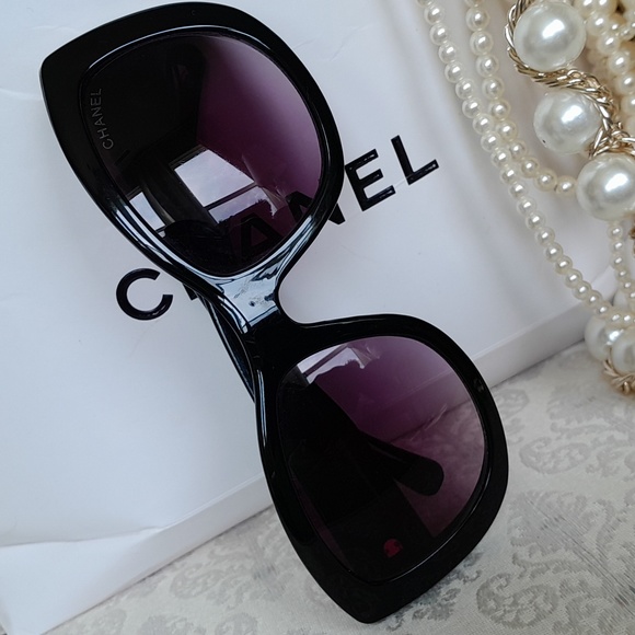 Chanel Stunning Sunglasses! - Picture 8 of 16